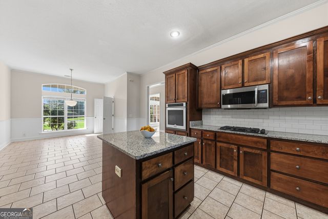 911 Larkspur Lane, St. Marys, GA 31558