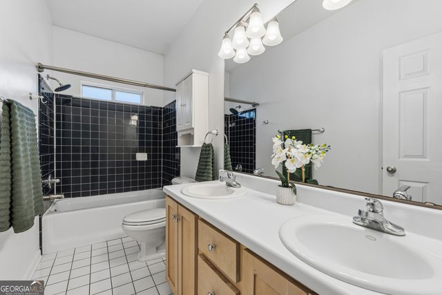 911 Larkspur Lane, St. Marys, GA 31558