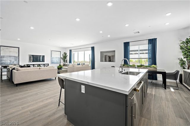 234 Bellevue Grove Avenue, Henderson, NV 89015