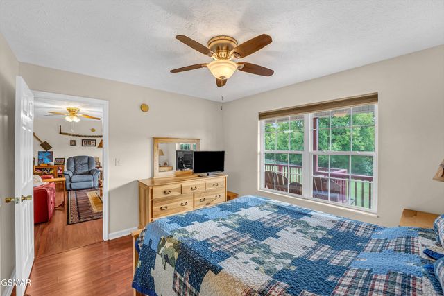2255 Red Bank Road, Sevierville, TN 37876