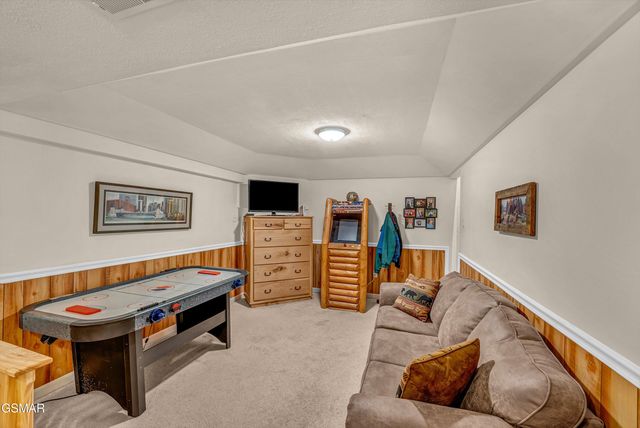 2255 Red Bank Road, Sevierville, TN 37876