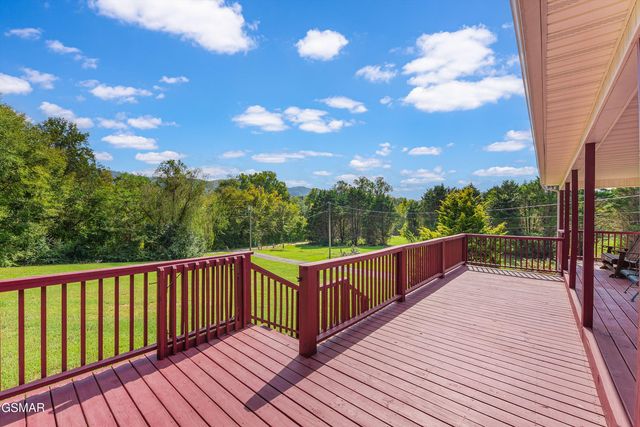 2255 Red Bank Road, Sevierville, TN 37876