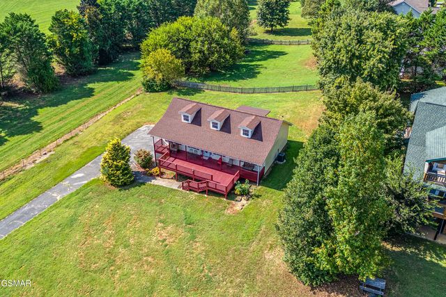 2255 Red Bank Road, Sevierville, TN 37876