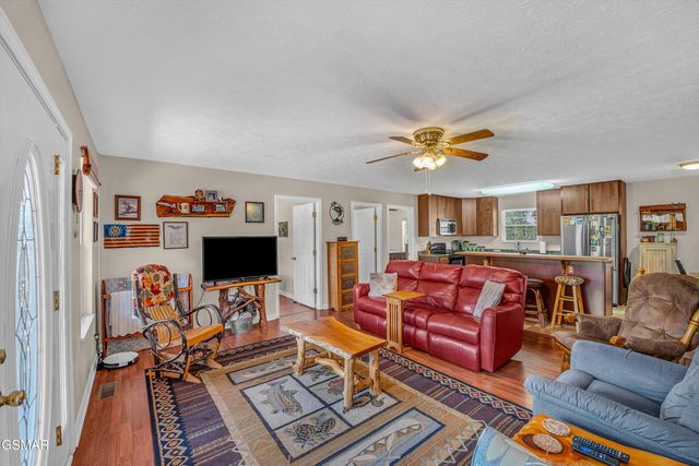 2255 Red Bank Road, Sevierville, TN 37876
