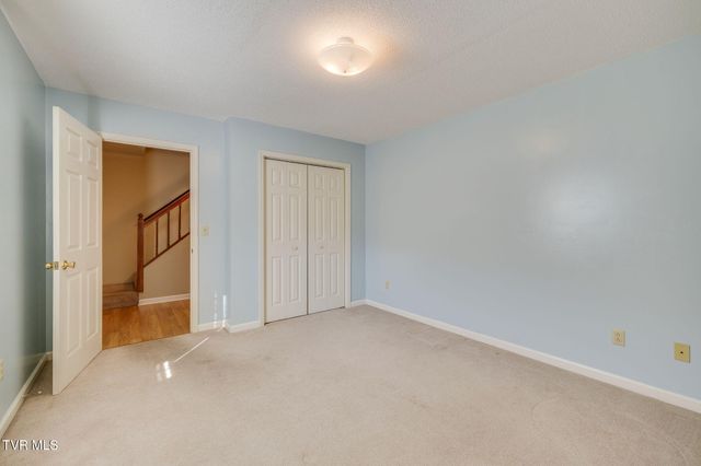 802 Cambridgeshire Court 802, Johnson City, TN 37615