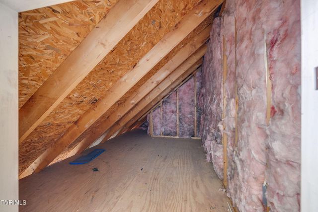 802 Cambridgeshire Court 802, Johnson City, TN 37615