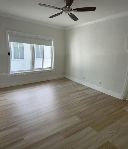 1990 Bay Dr 17, Miami Beach, FL 33141