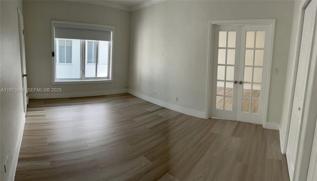 1990 Bay Dr 17, Miami Beach, FL 33141