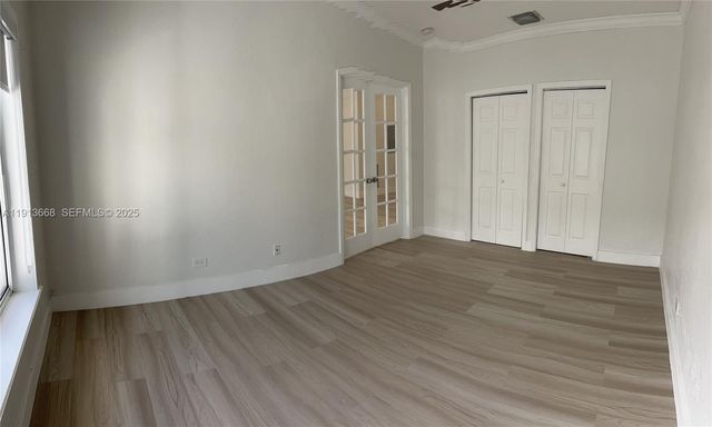 1990 Bay Dr 17, Miami Beach, FL 33141