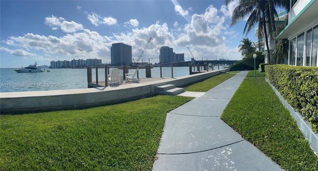 1990 Bay Dr 17, Miami Beach, FL 33141