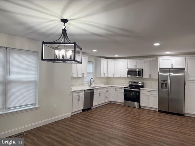 6409 63RD PL, Riverdale, MD 20737