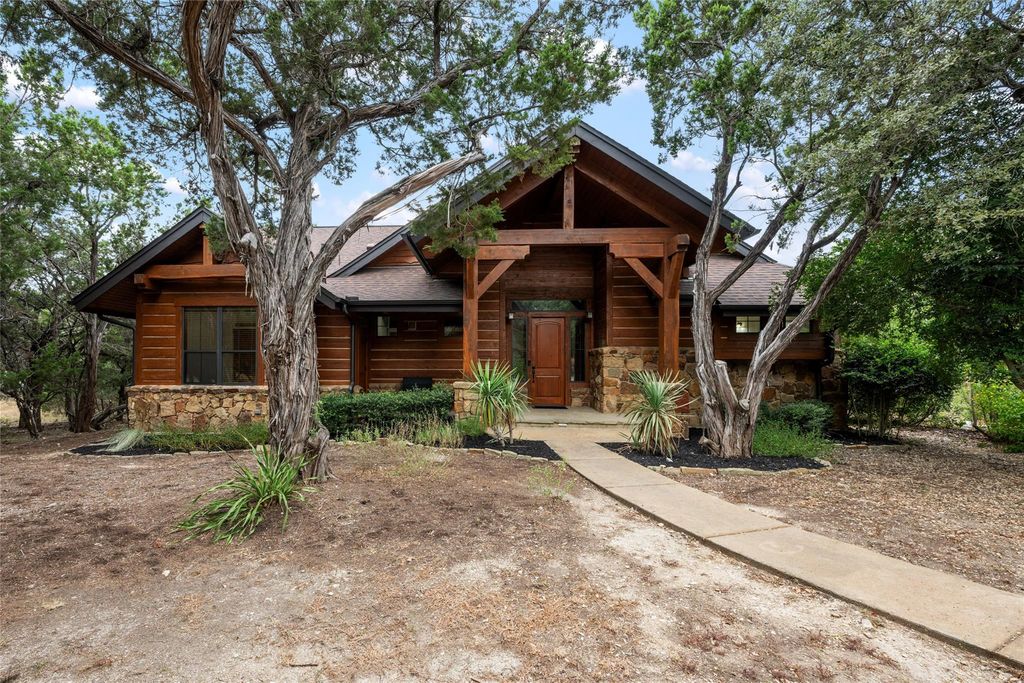 18616 Riverchase DR, Jonestown, TX 78645