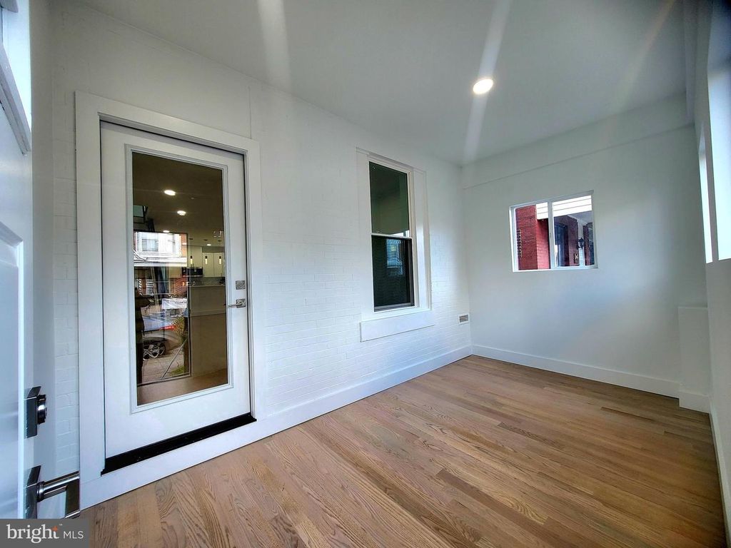 5737 VANDIKE ST, Philadelphia, PA 19135