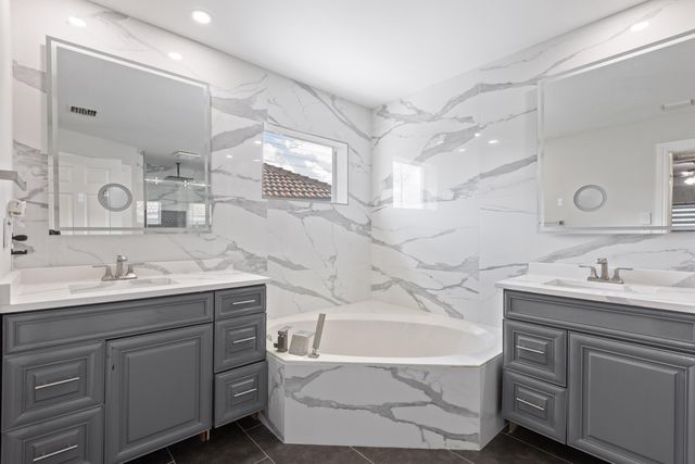 3221 El Camino Real, West Palm Beach, FL 33409