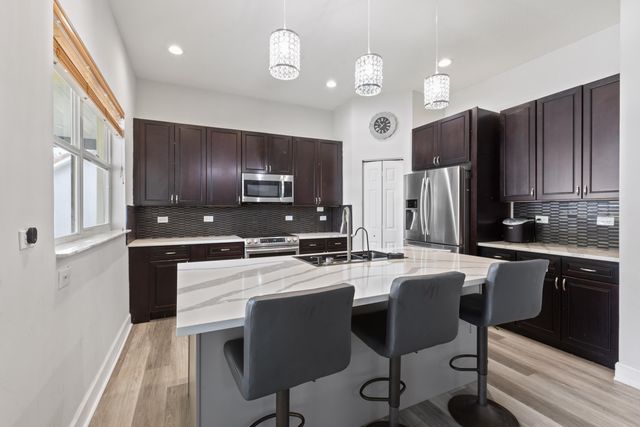 3221 El Camino Real, West Palm Beach, FL 33409