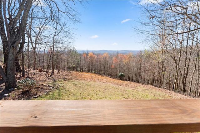 827 Laurel Ridge Road, Cleveland, GA 30528