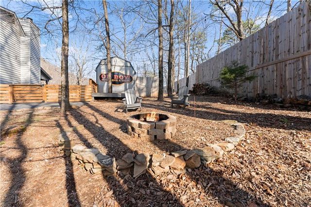 827 Laurel Ridge Road, Cleveland, GA 30528