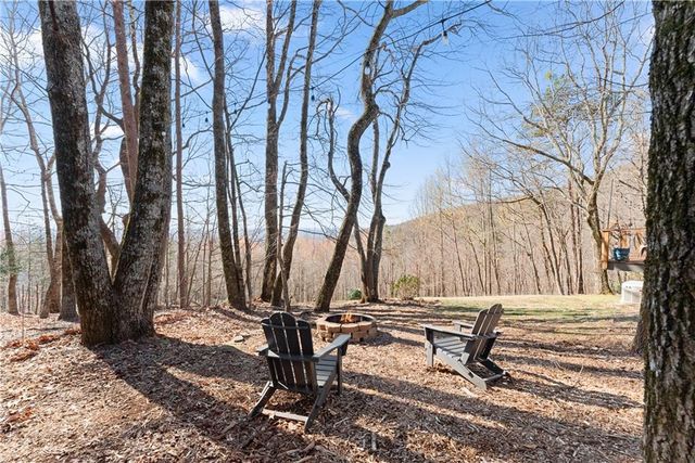 827 Laurel Ridge Road, Cleveland, GA 30528