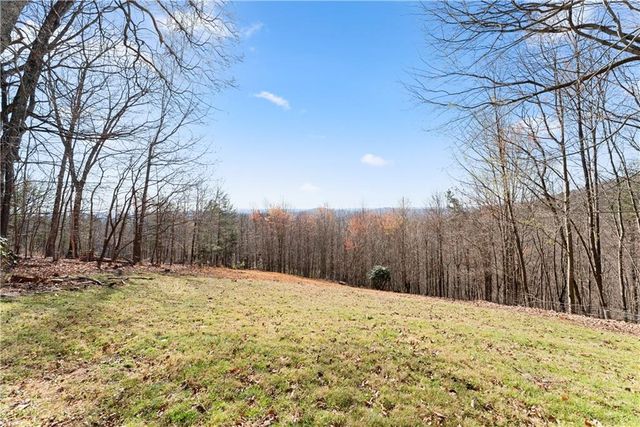 827 Laurel Ridge Road, Cleveland, GA 30528