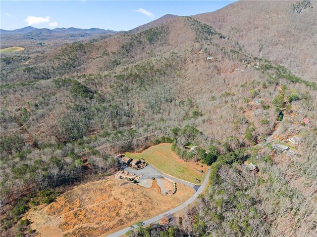 827 Laurel Ridge Road, Cleveland, GA 30528