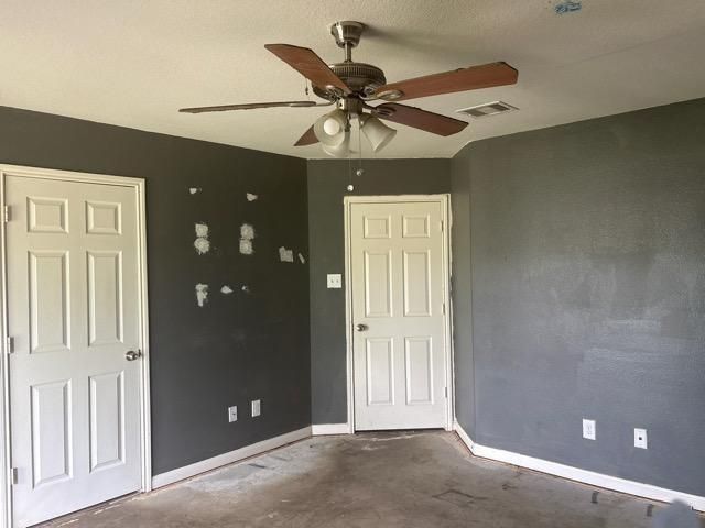 17135 Osprey Landing Drive, Hockley, TX 77447