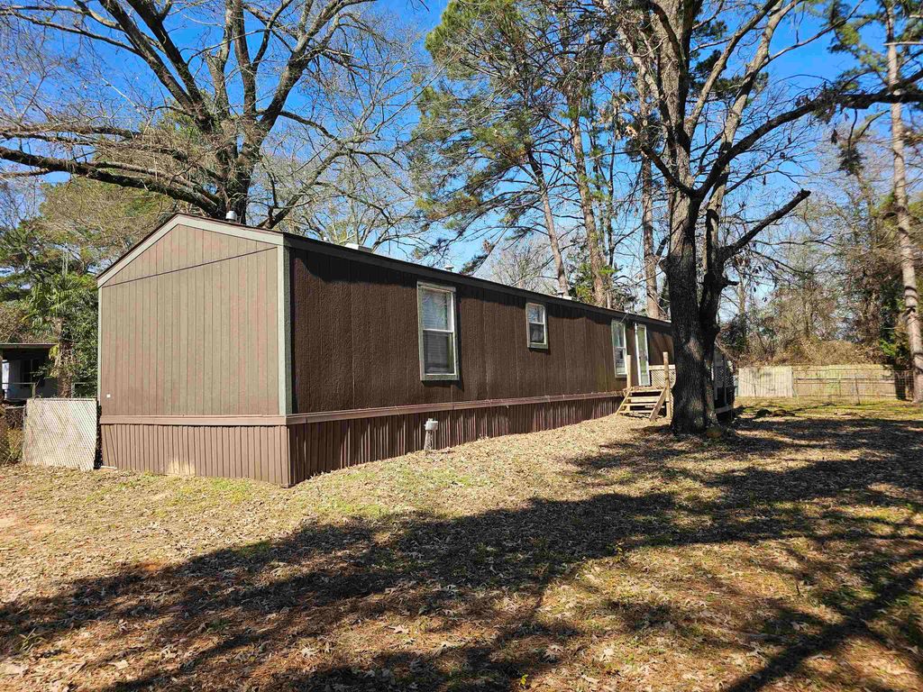 120 Co Rd 3513, Bullard, TX 75757