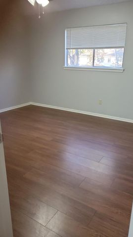 5703 Green Timbers Drive, Humble, TX 77346