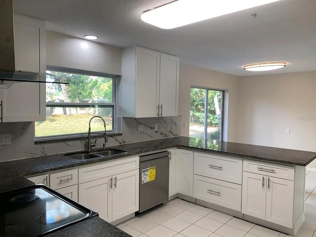 305 W SWEETWATER CREEK DRIVE, Longwood, FL 32779