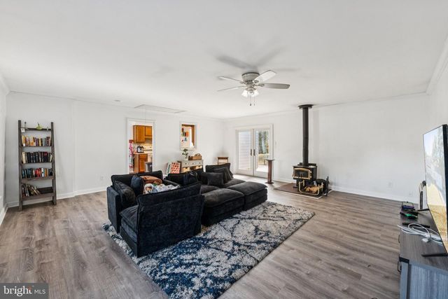 8124 SENECA VIEW DRIVE, Gaithersburg, MD 20882