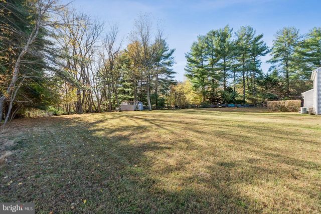 8124 SENECA VIEW DRIVE, Gaithersburg, MD 20882