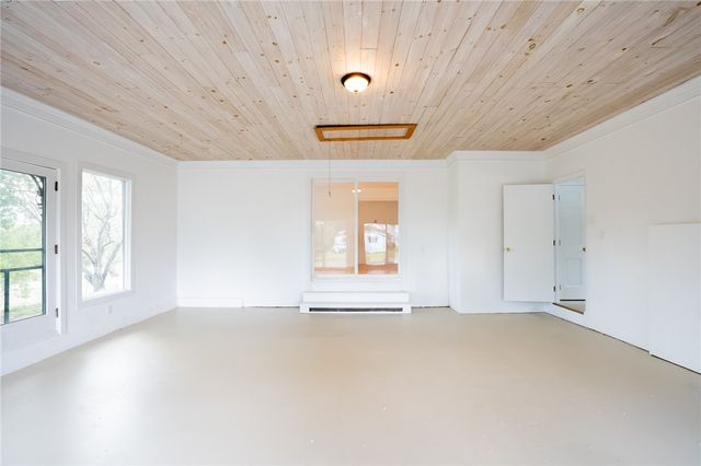 150 Monroe Drive, Horseheads, NY 14845