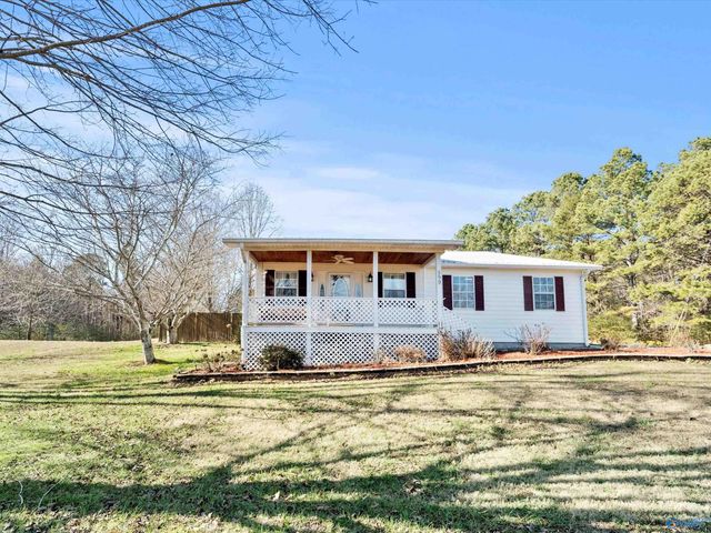 599 Gross Road, Guntersville, AL 35976