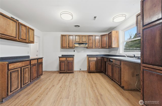 11805 3rd Avenue S, Seattle, WA 98168