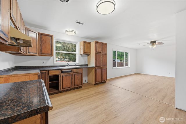 11805 3rd Avenue S, Seattle, WA 98168