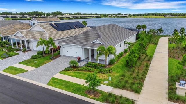 1104 WATERLINE COURT, Sarasota, FL 34240