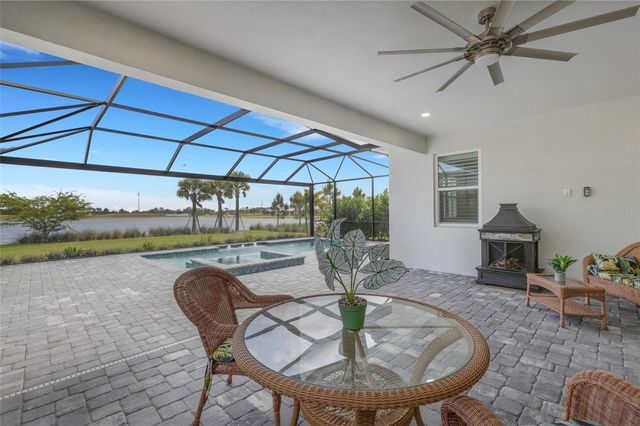 1104 WATERLINE COURT, Sarasota, FL 34240