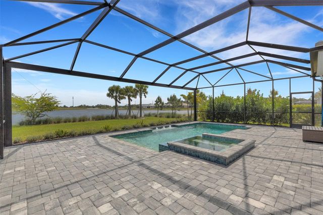1104 WATERLINE COURT, Sarasota, FL 34240