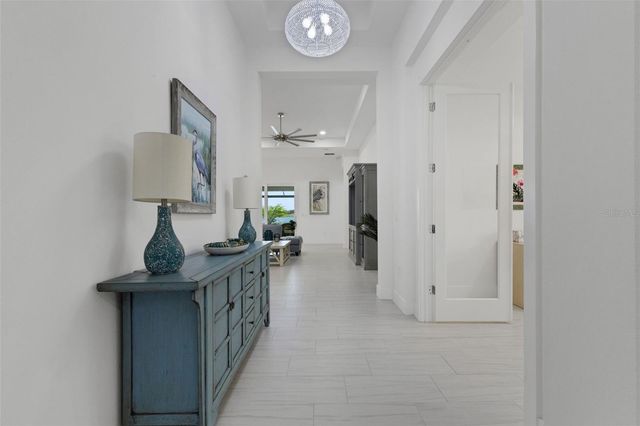 1104 WATERLINE COURT, Sarasota, FL 34240