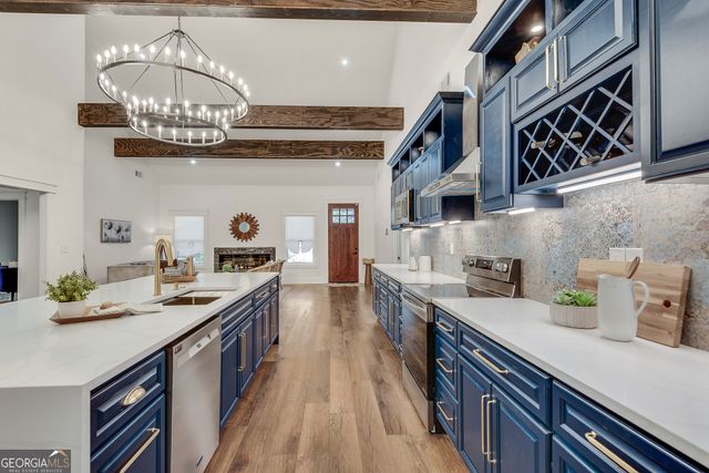 1318 Bluefield Drive SW, Atlanta, GA 30310