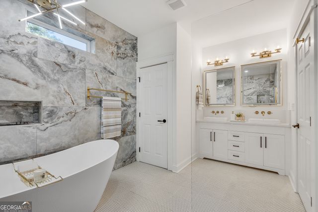 1318 Bluefield Drive SW, Atlanta, GA 30310