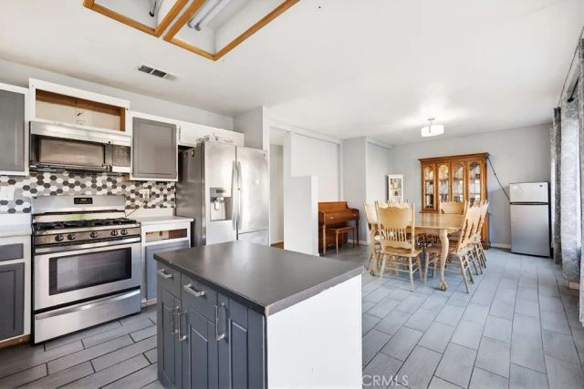 1216 Lilac Ridge Drive, Perris, CA 92571