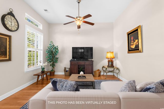 135 Sugar Loaf Ln., Murrells Inlet, SC 29576