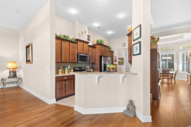 135 Sugar Loaf Ln., Murrells Inlet, SC 29576