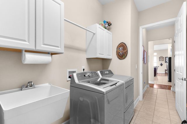 135 Sugar Loaf Ln., Murrells Inlet, SC 29576