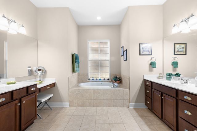 135 Sugar Loaf Ln., Murrells Inlet, SC 29576