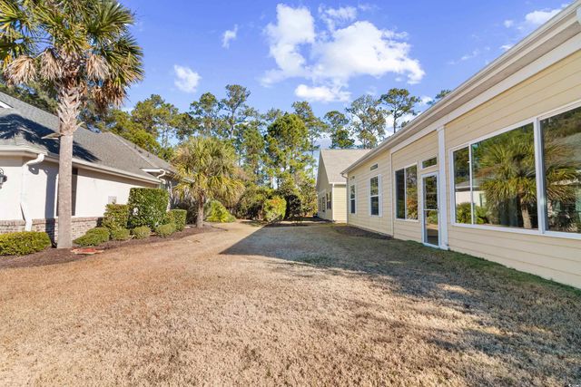 135 Sugar Loaf Ln., Murrells Inlet, SC 29576