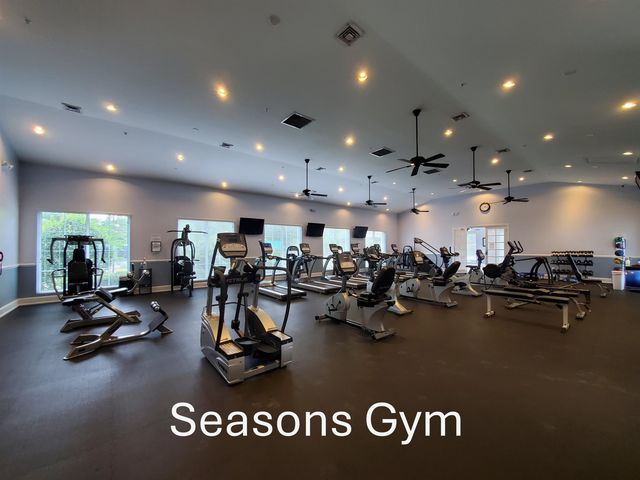 135 Sugar Loaf Ln., Murrells Inlet, SC 29576