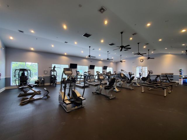 135 Sugar Loaf Ln., Murrells Inlet, SC 29576