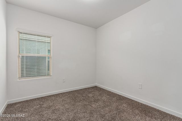 12711 E Joffroy Drive, Vail, AZ 85641