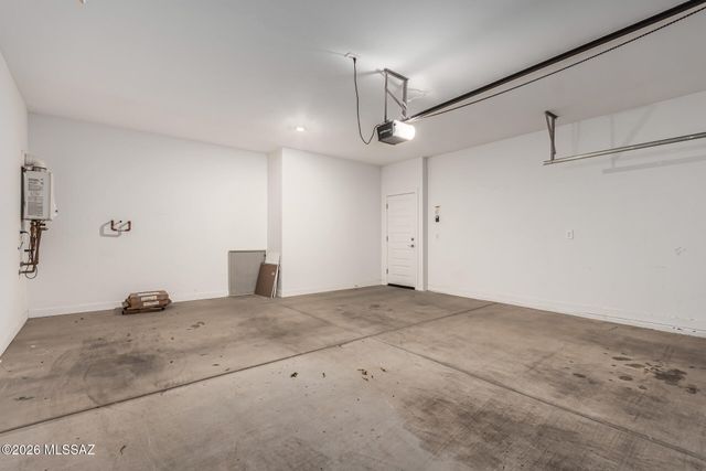 12711 E Joffroy Drive, Vail, AZ 85641